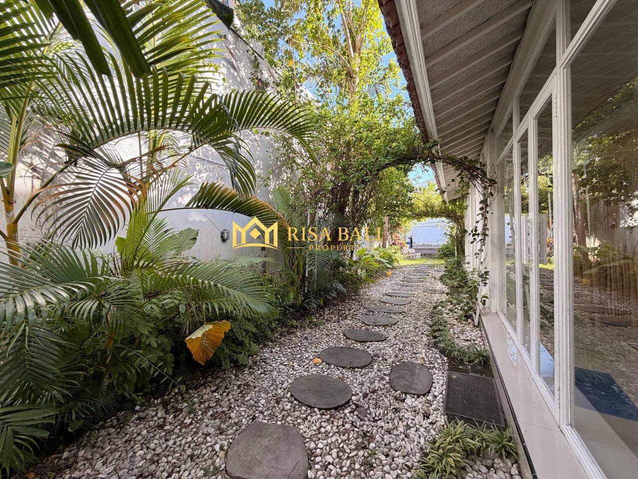 Вилла, 2 спальни