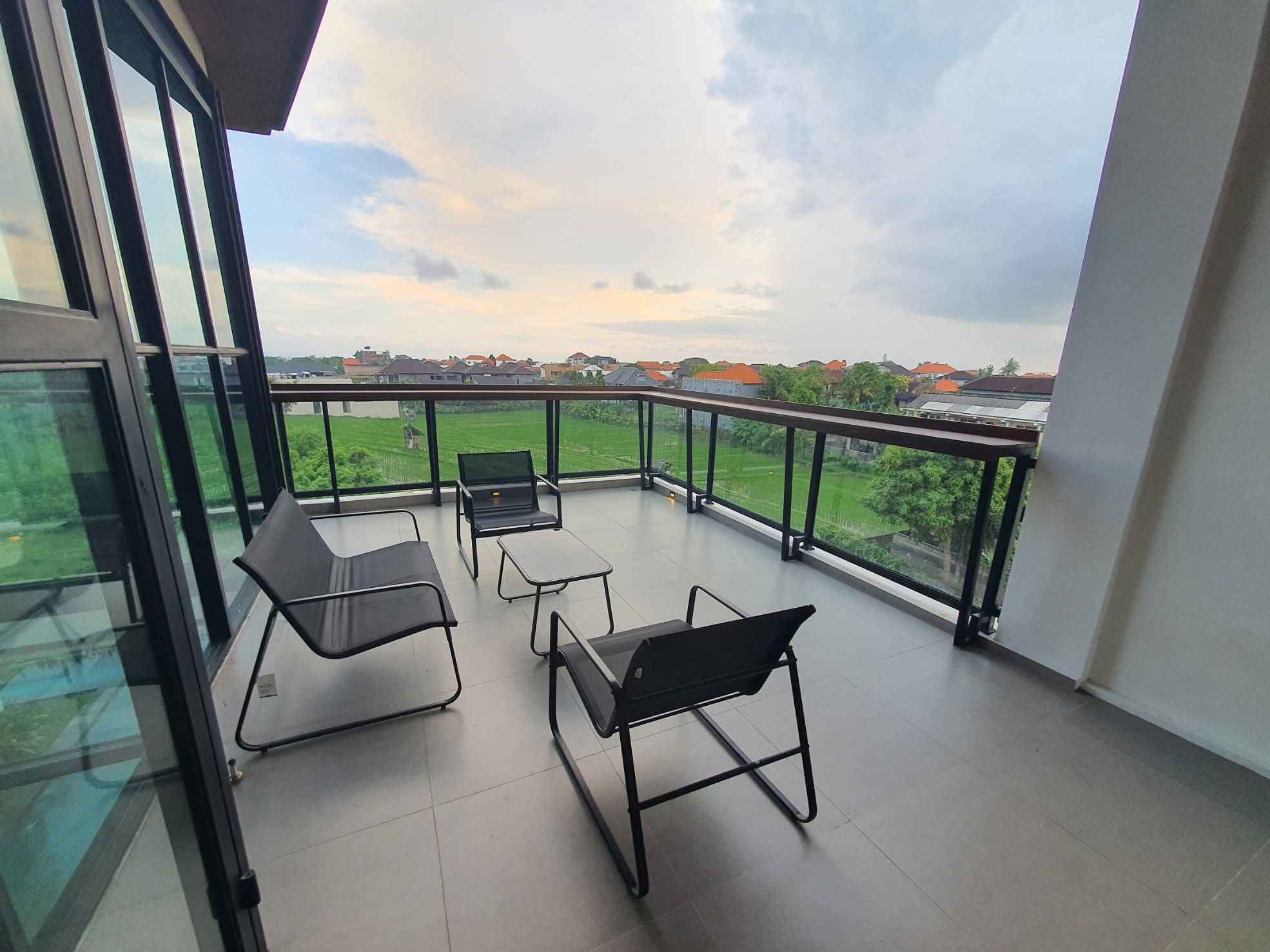 Вилла, 4 спальни