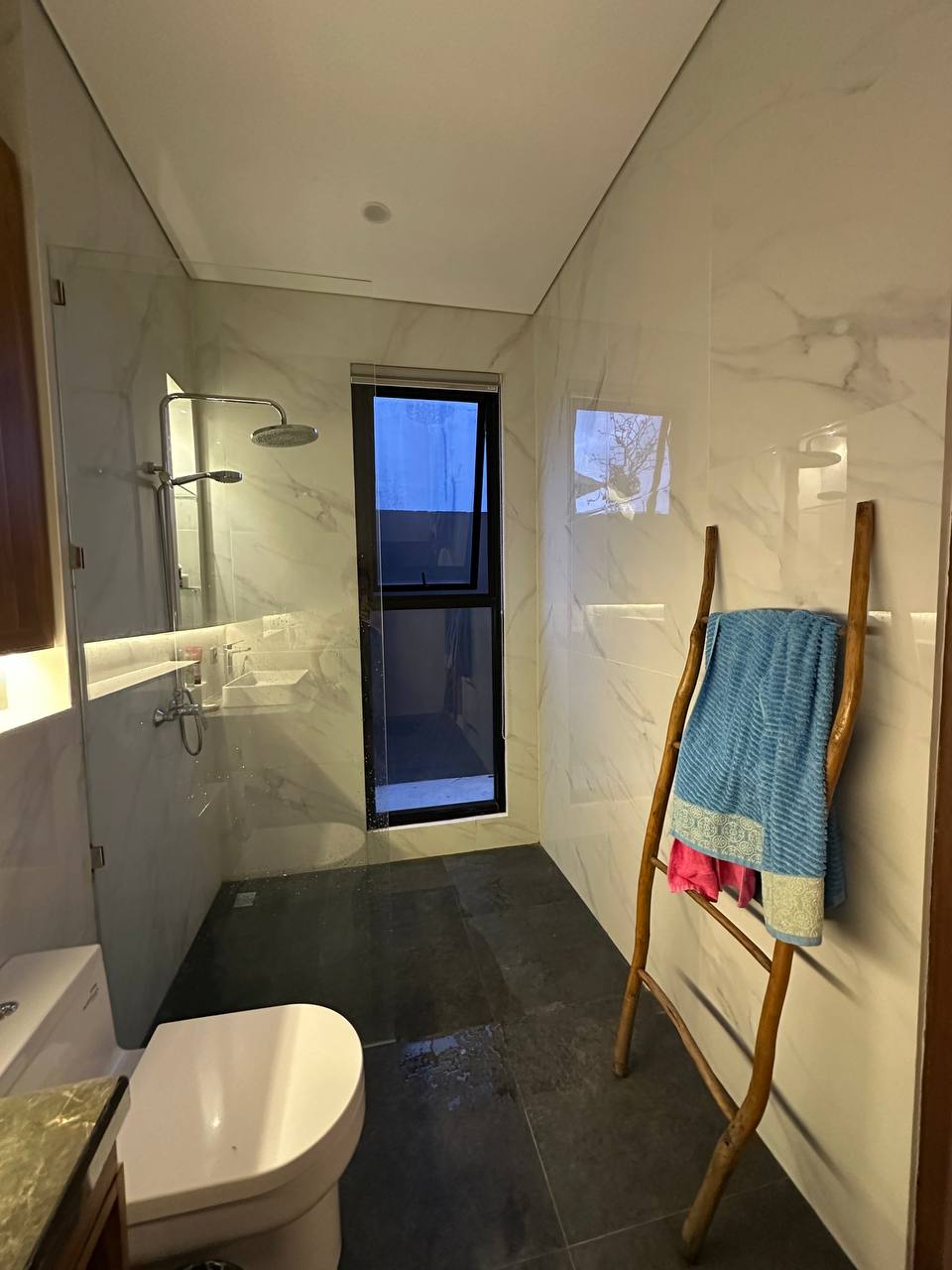 Комната, 3 спальни