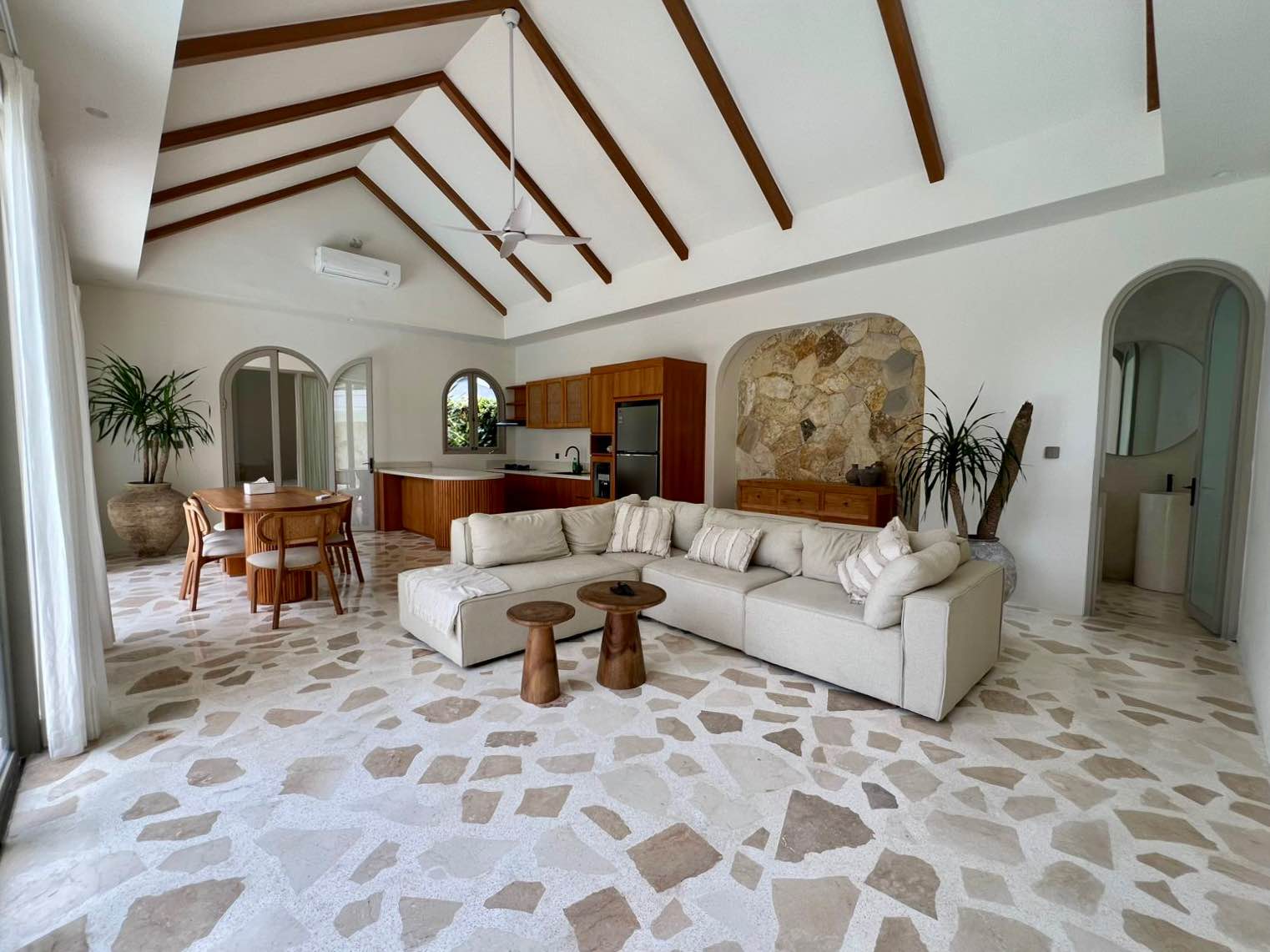 Вилла, 3 спальни