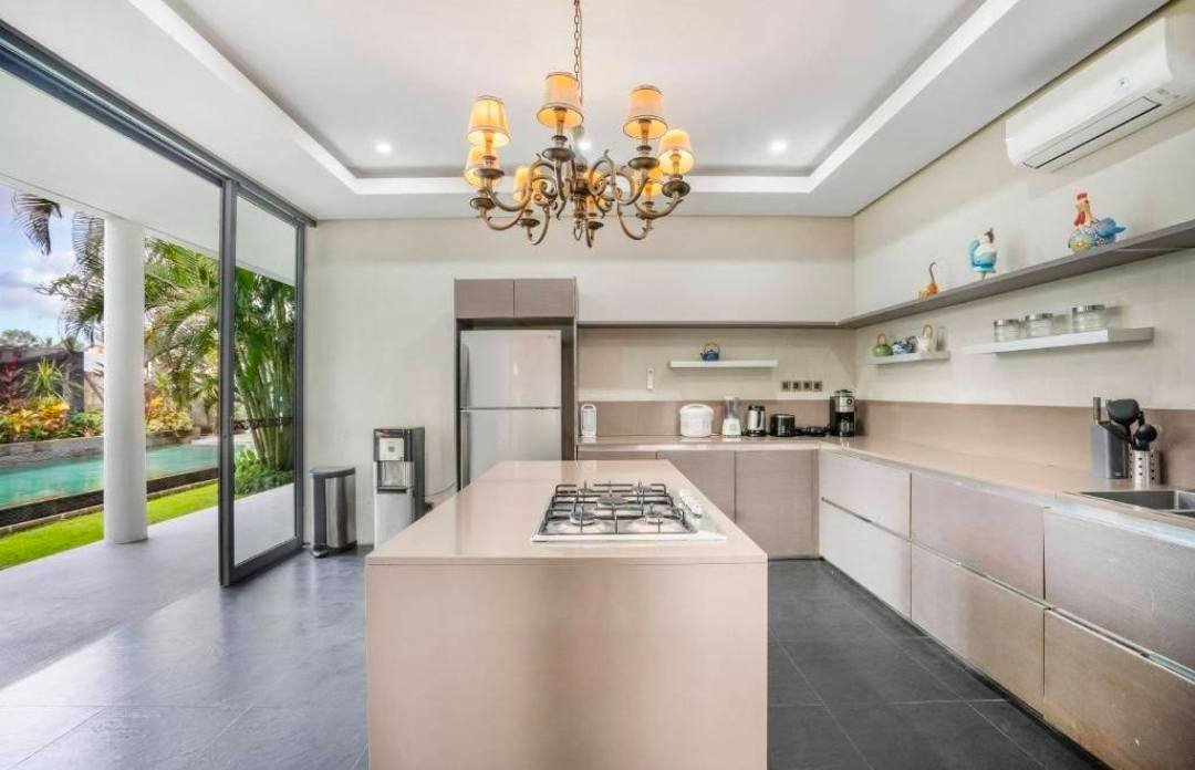 Вилла, 4 спальни