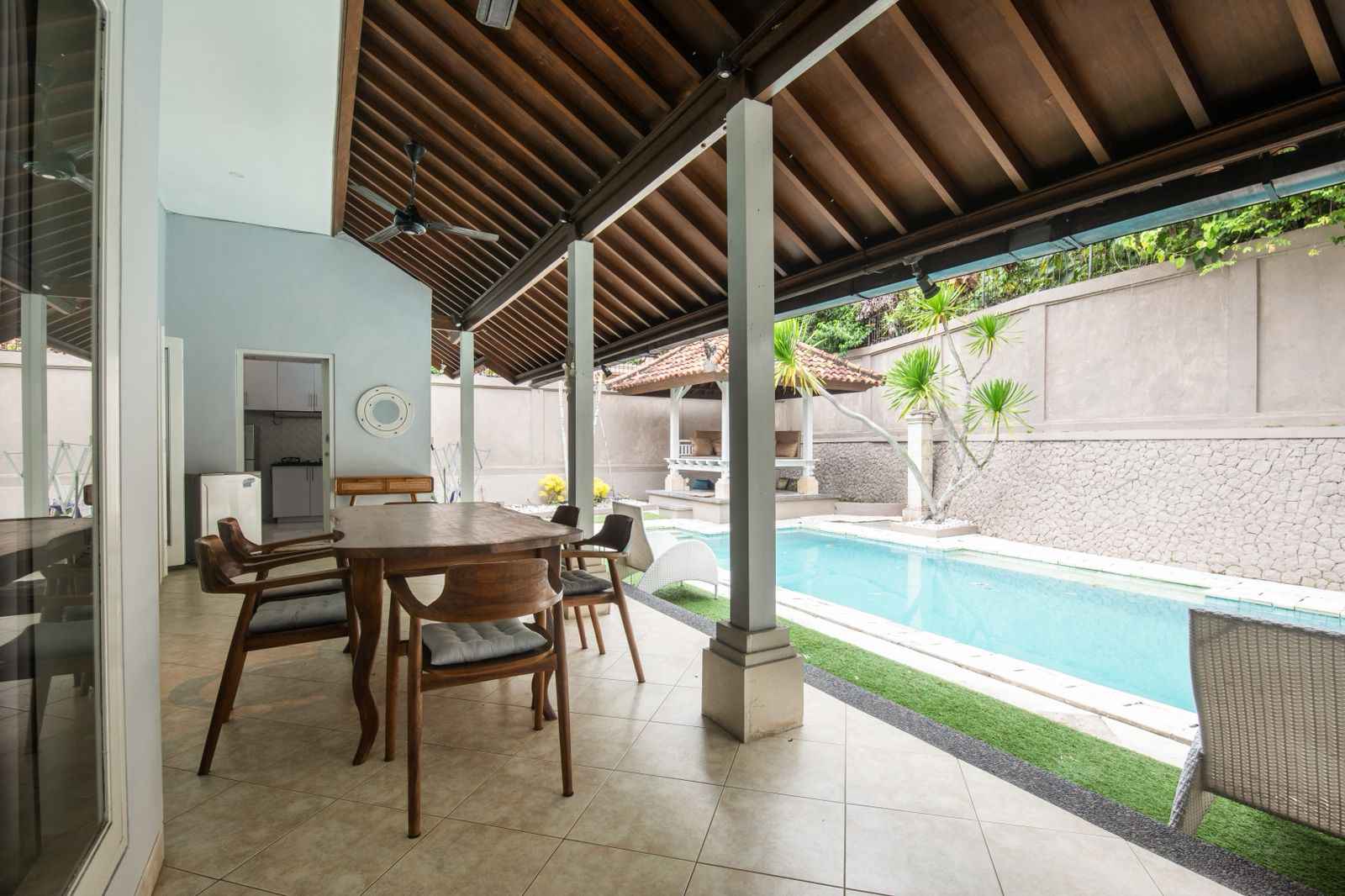 Вилла, 3 спальни