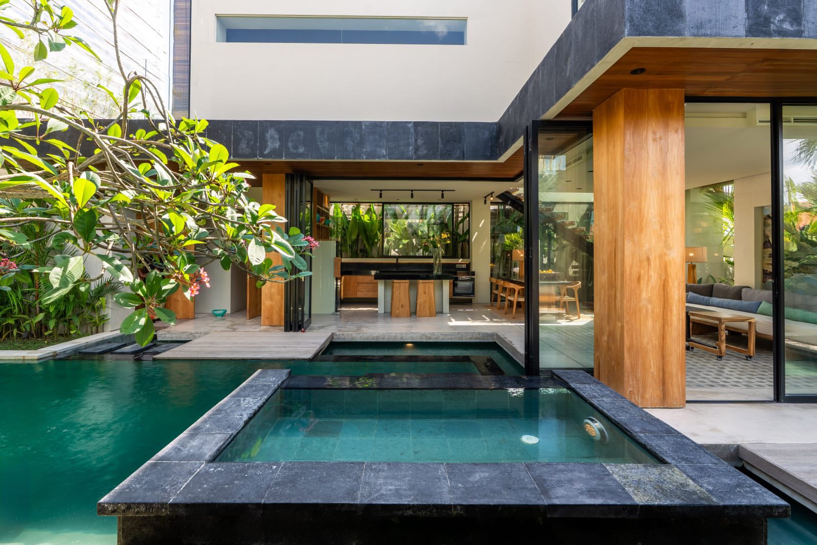 Вилла, 3 спальни