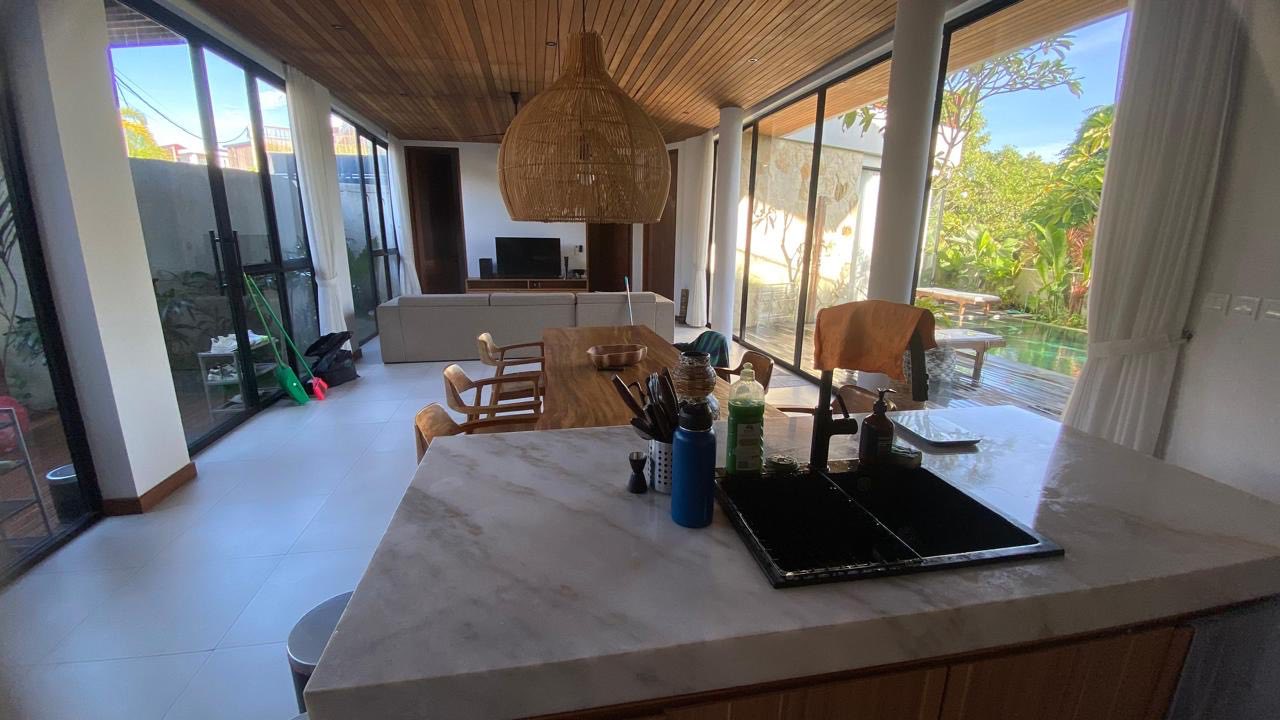 Комната, 3 спальни