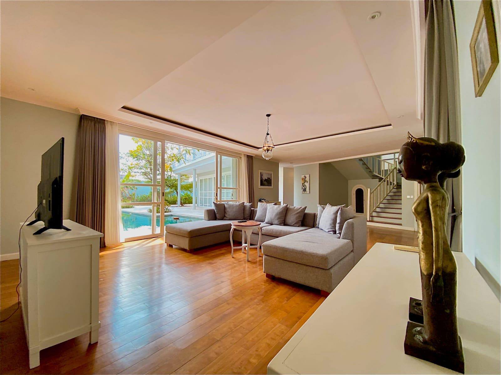 Вилла, 4 спальни