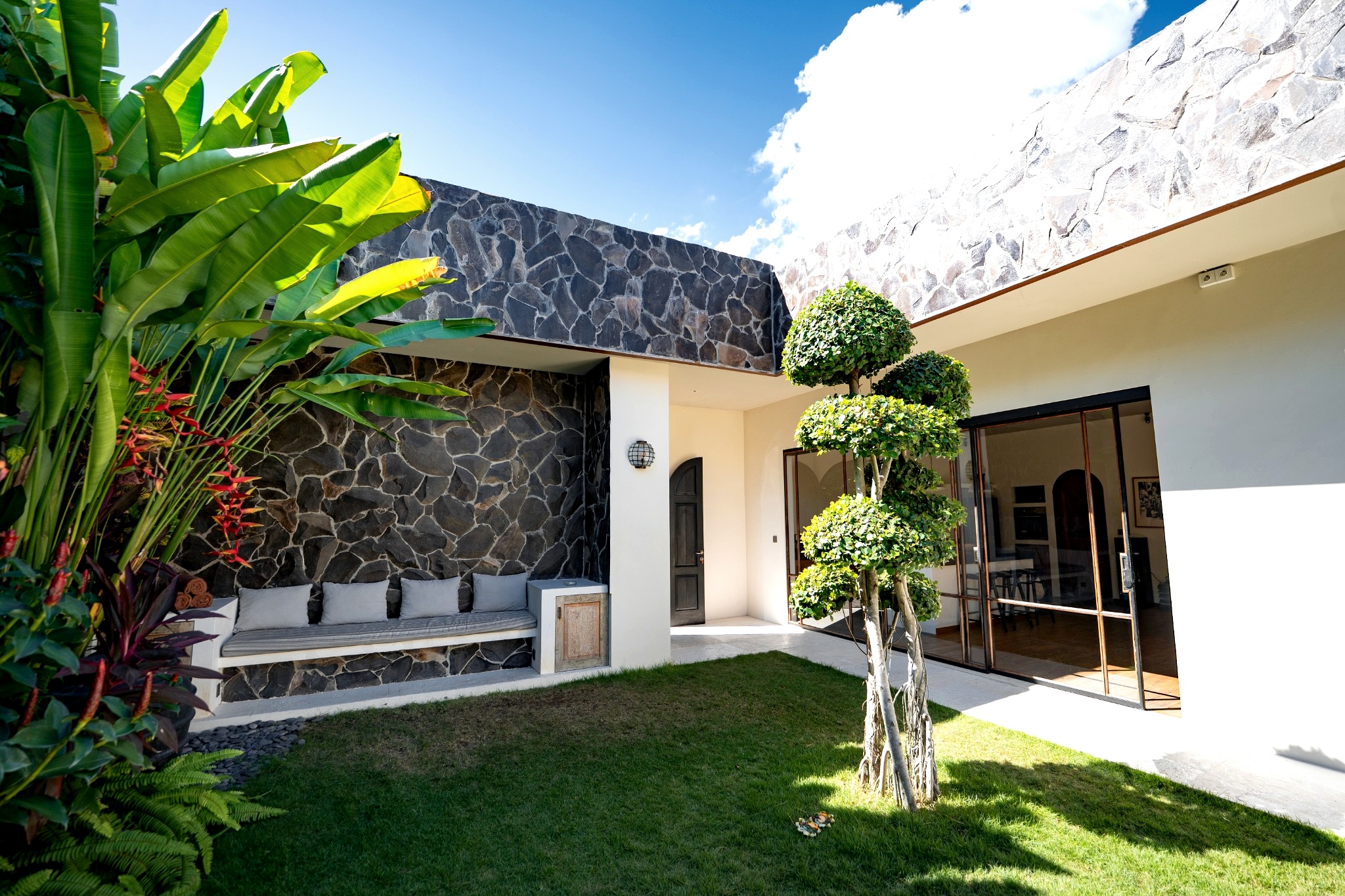 Вилла, 3 спальни