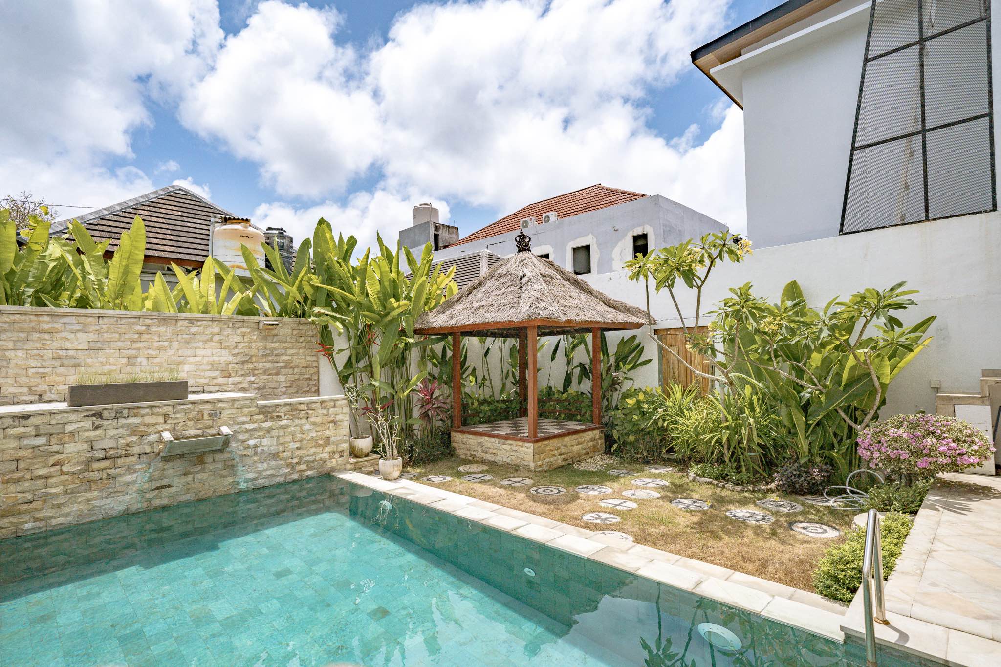 Вилла, 3 спальни