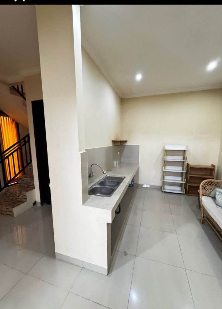 Дом, 3 спальни