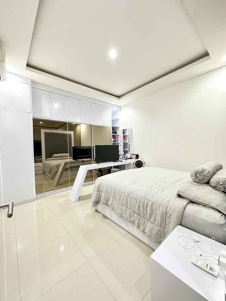 Дом, 3 спальни