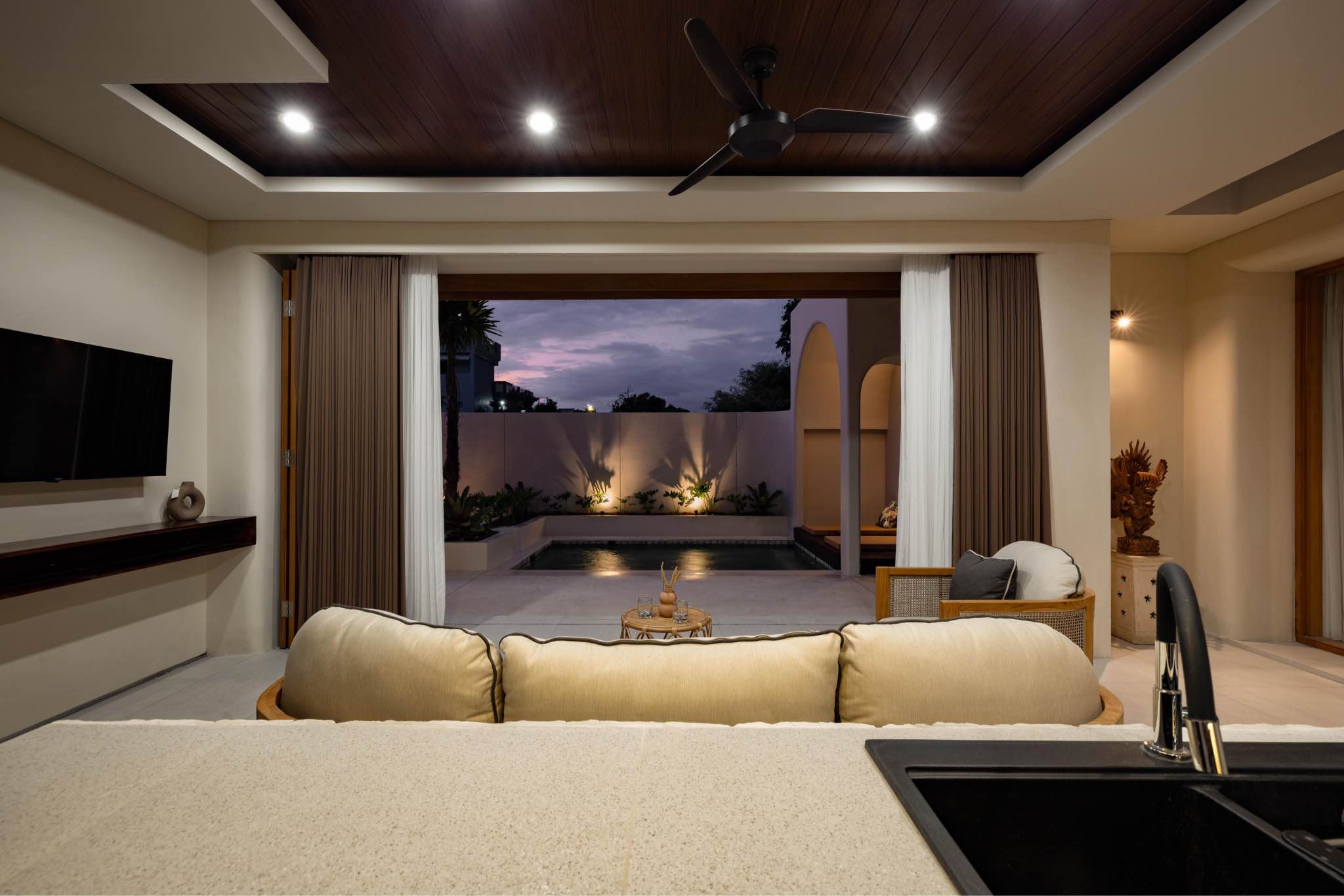 Вилла, 4 спальни