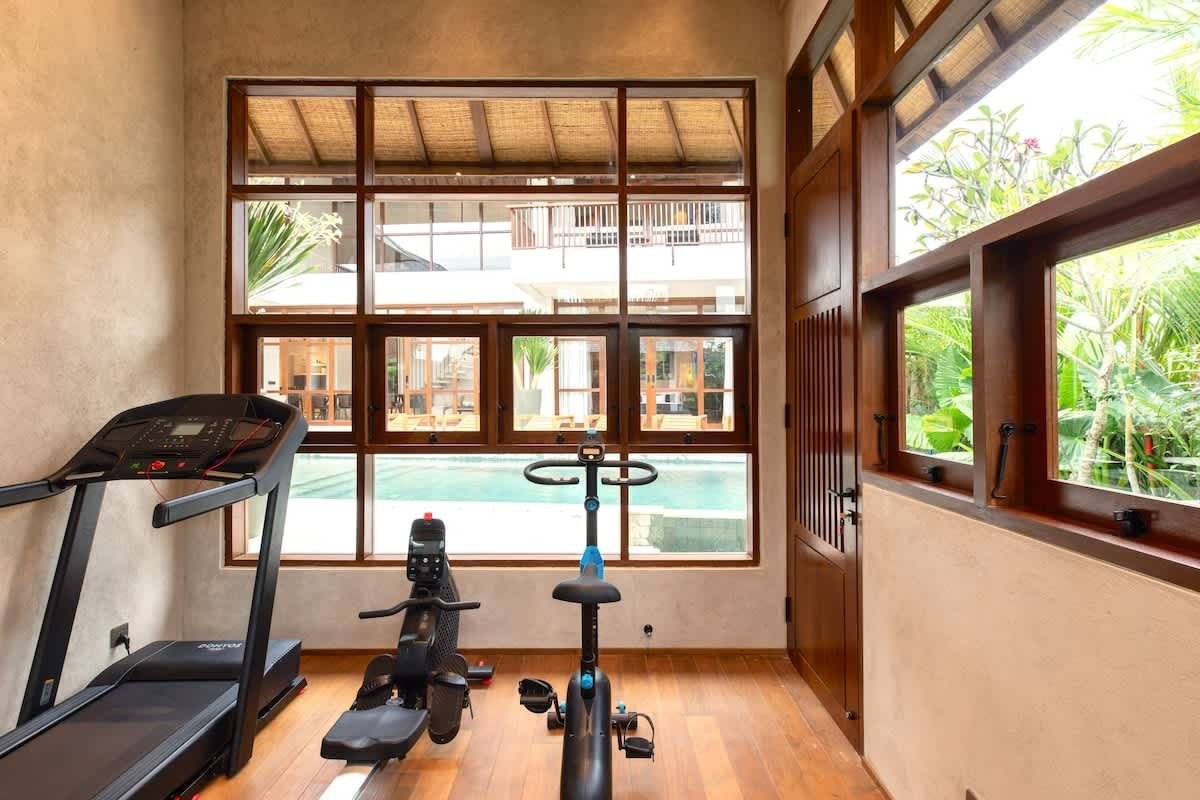 Вилла, 6 спален