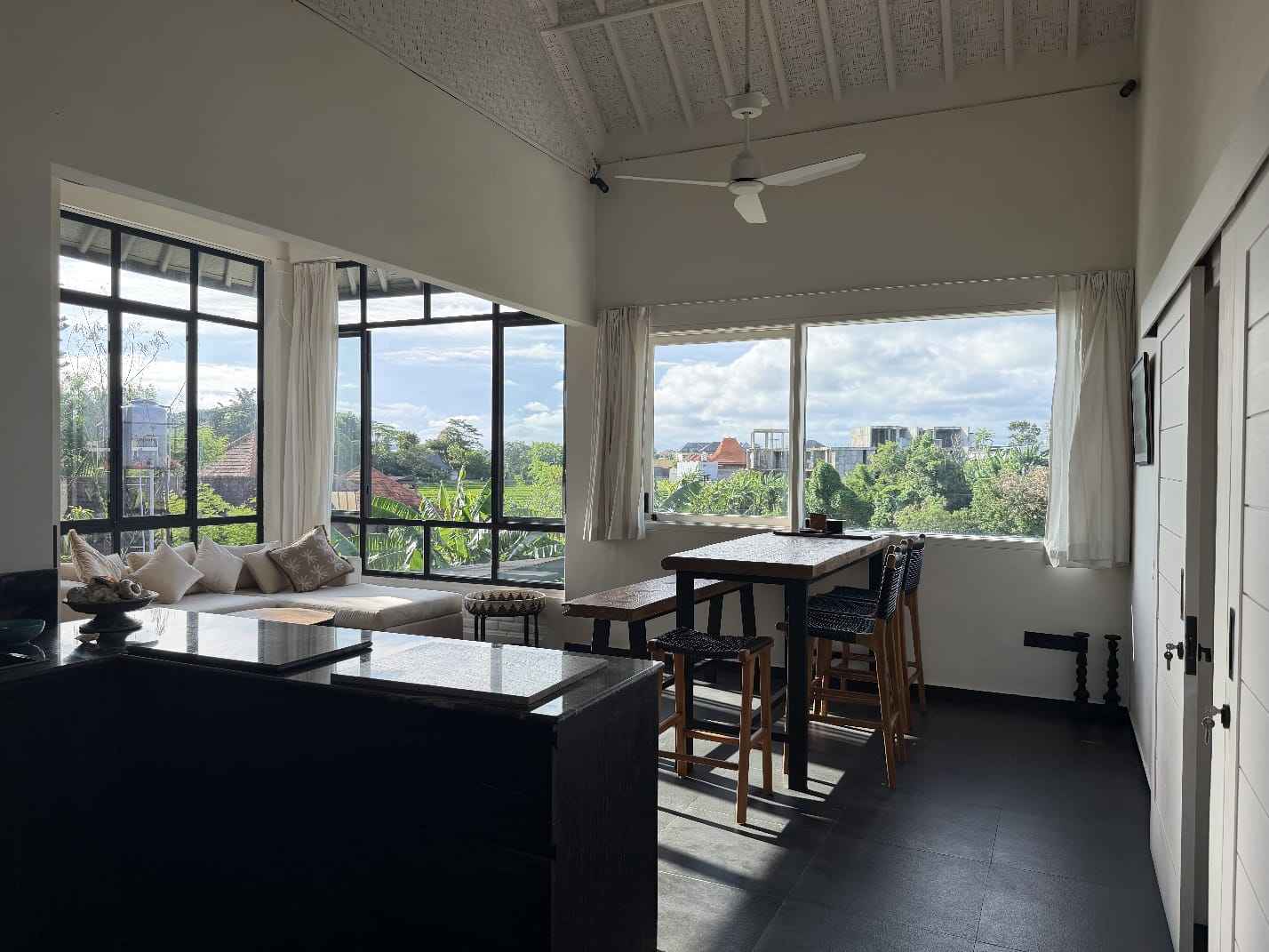 Вилла, 3 спальни