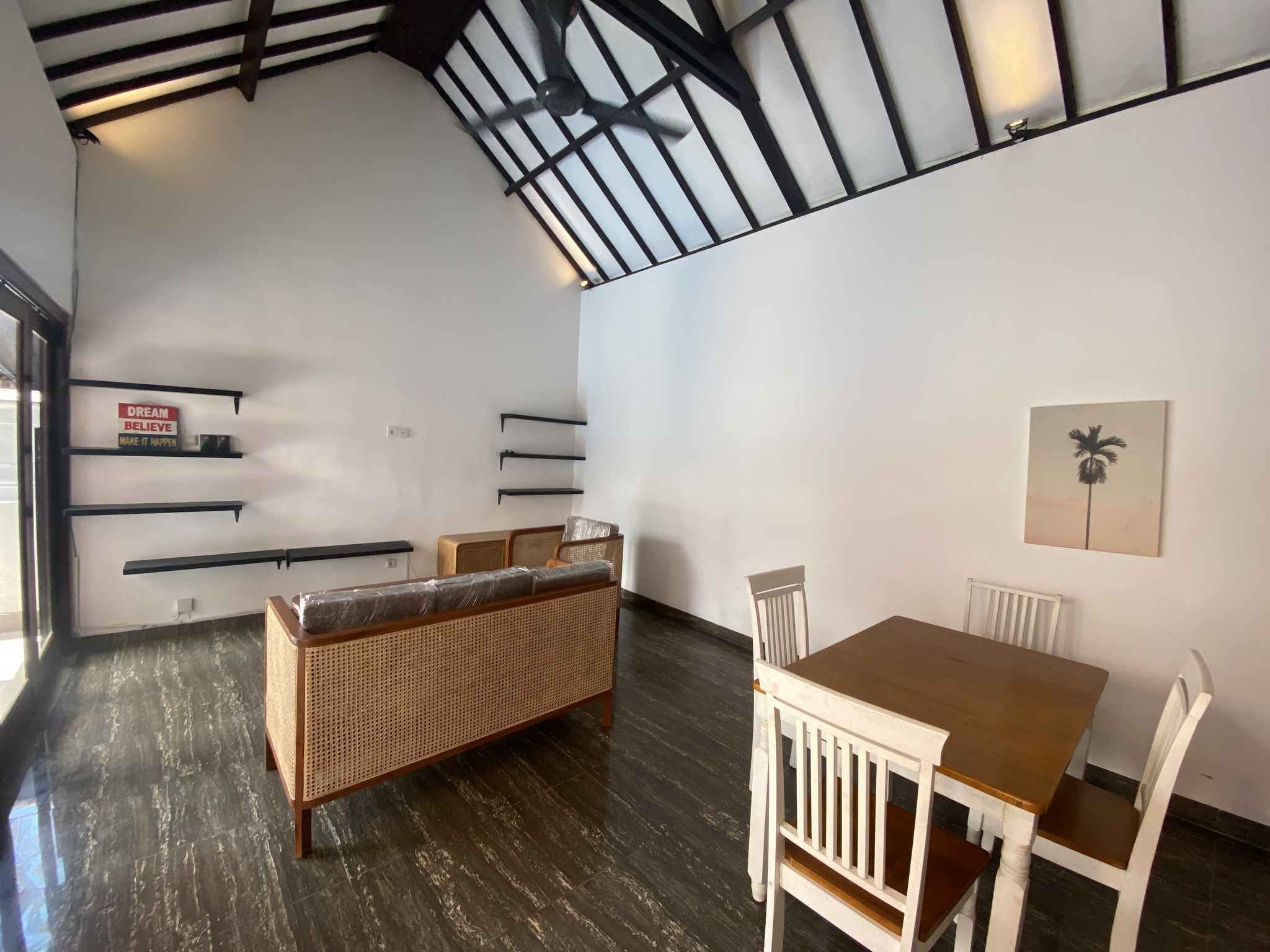 Дом, 3 спальни