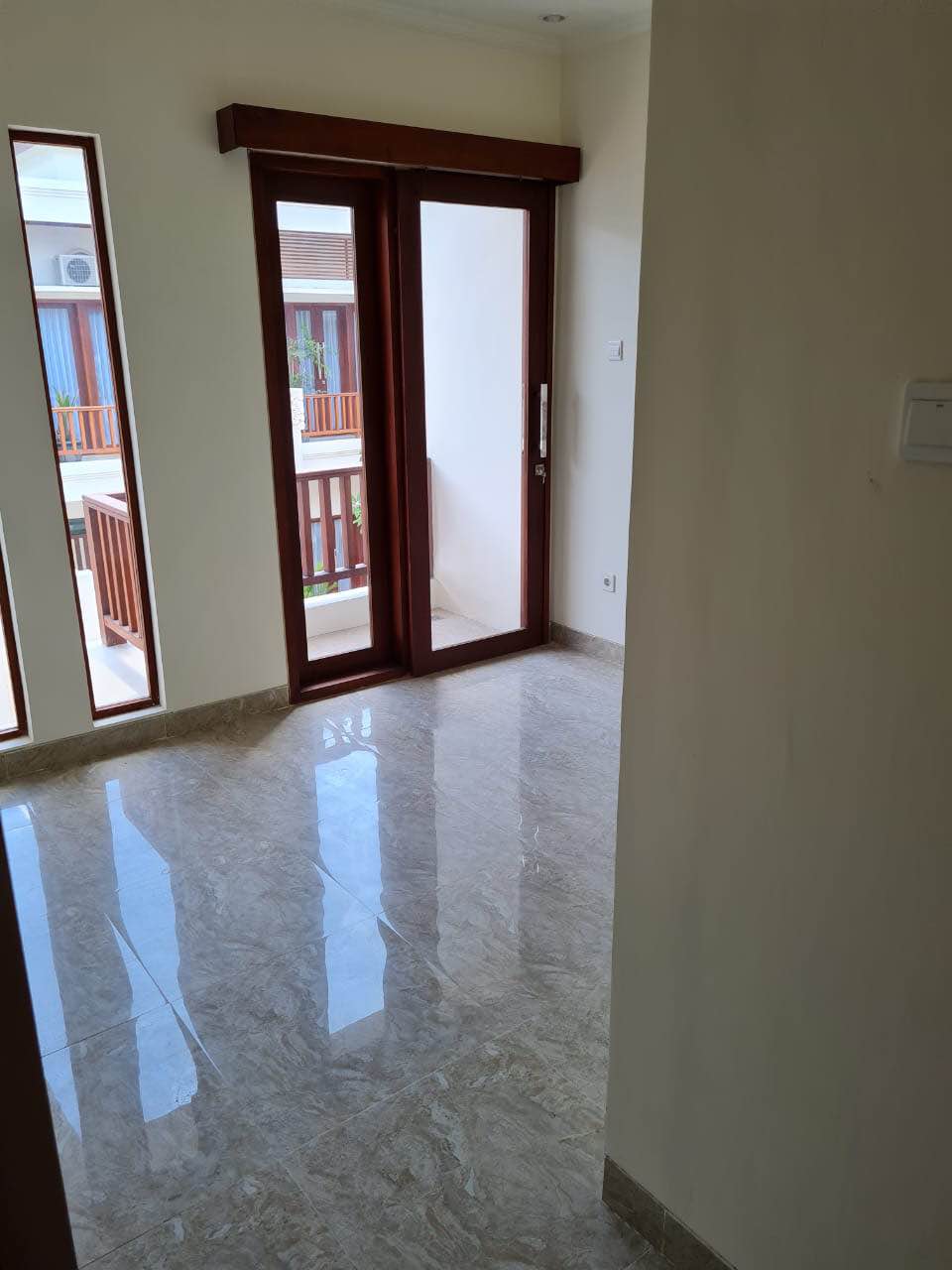 Дом, 3 спальни