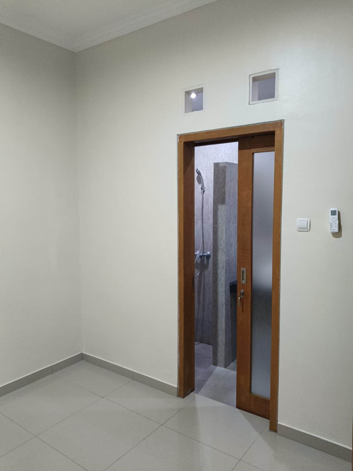 Дом, 3 спальни