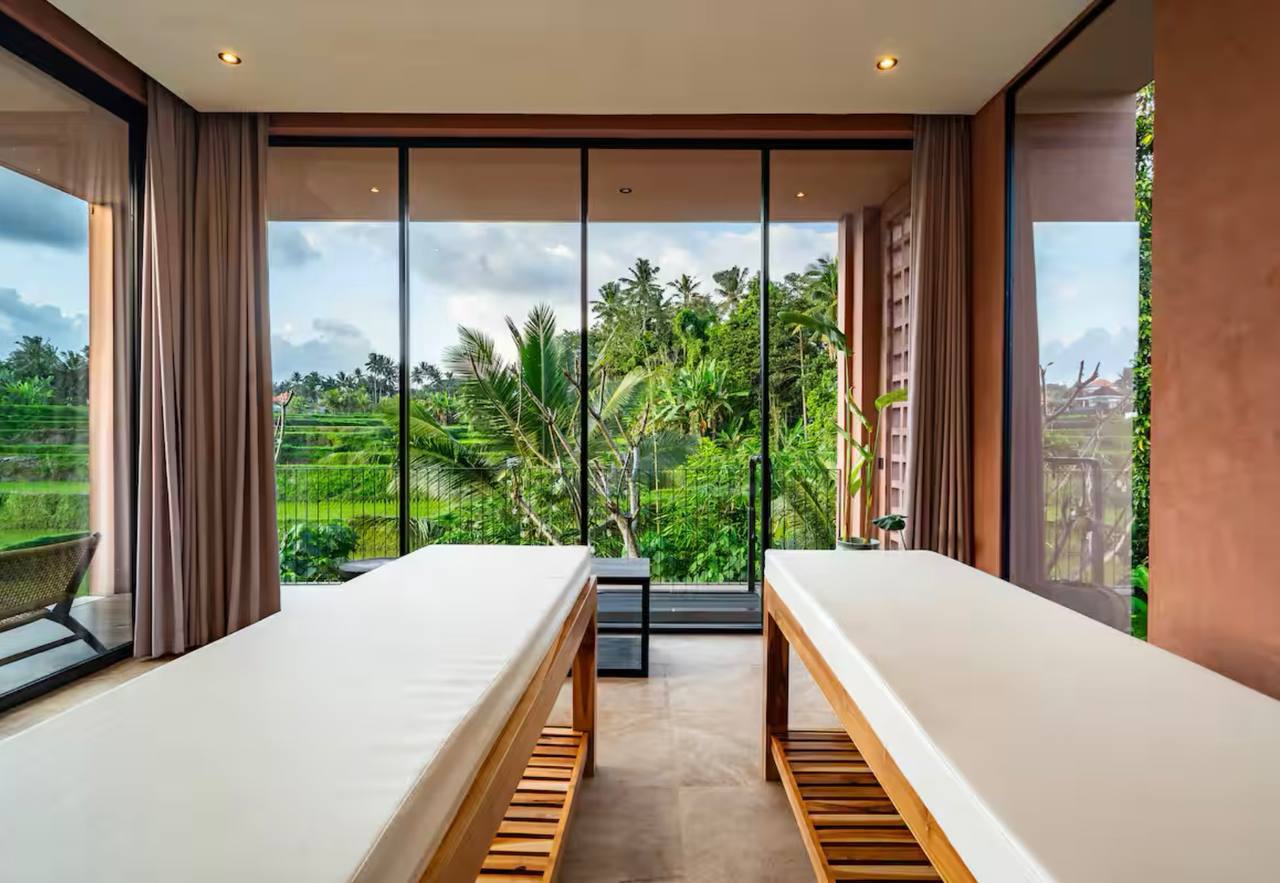 Вилла, 4 спальни