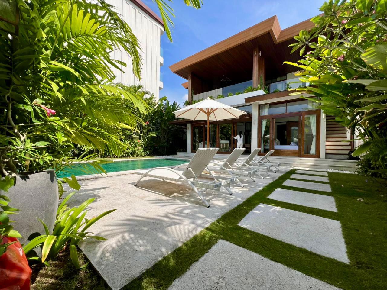 Вилла, 4 спальни