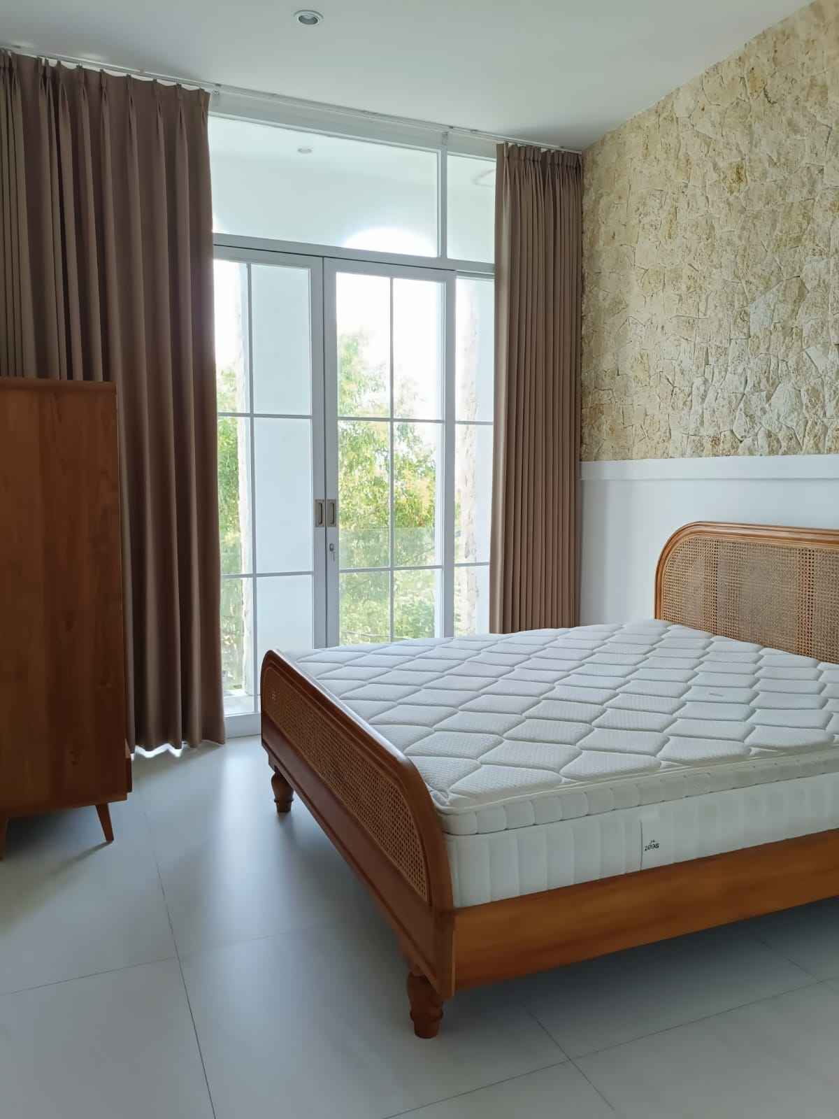 Вилла, 4 спальни