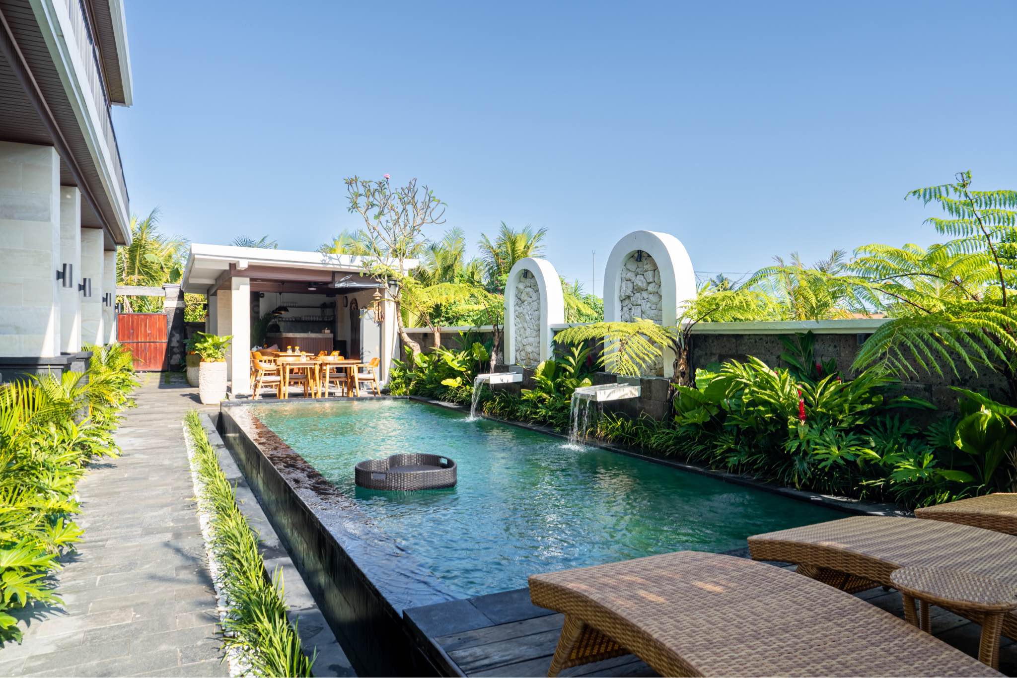 Апартаменты, 10 спален