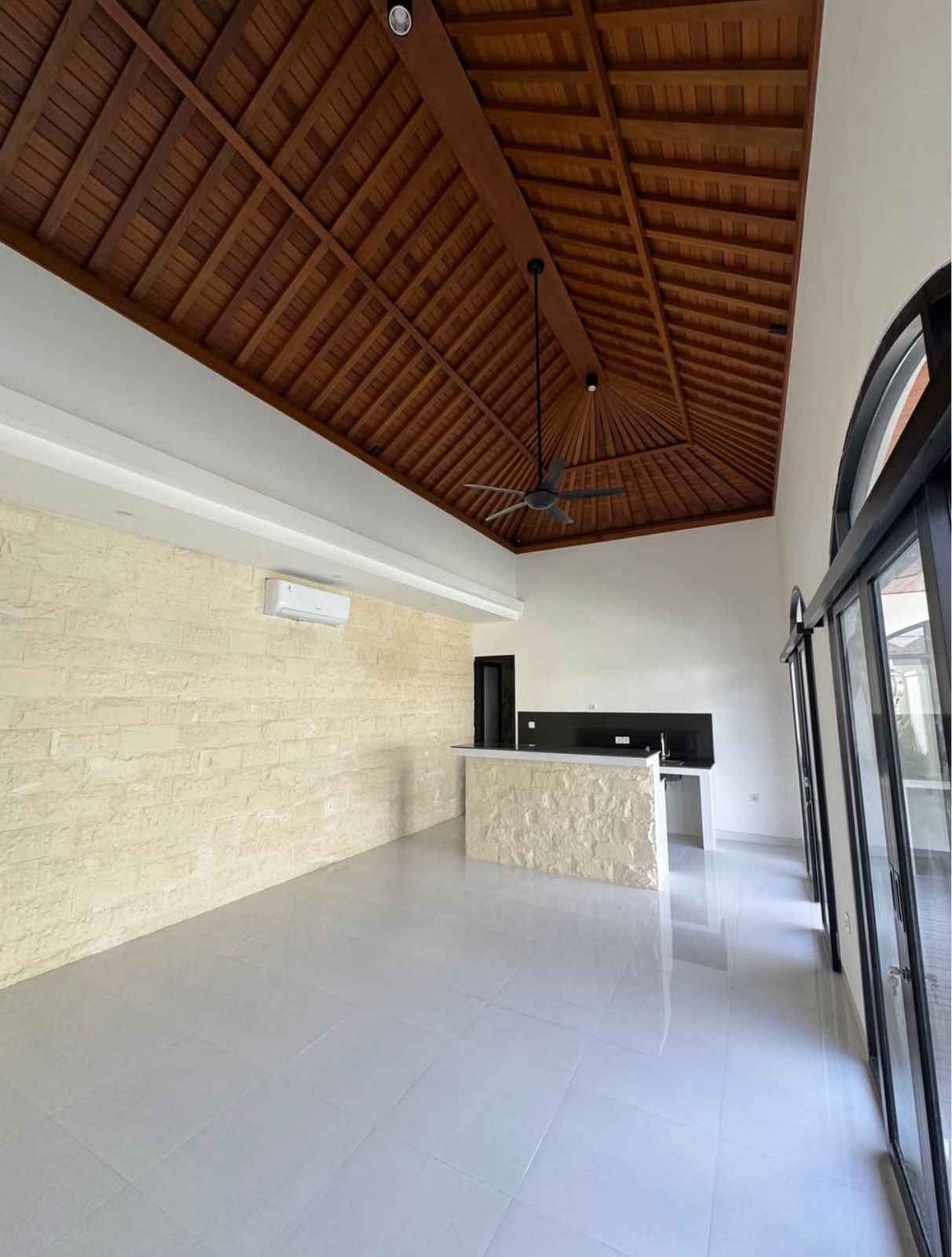 Вилла, 2 спальни