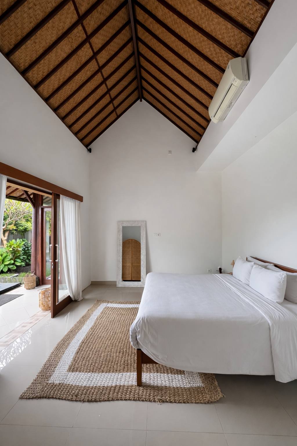 Вилла, 3 спальни