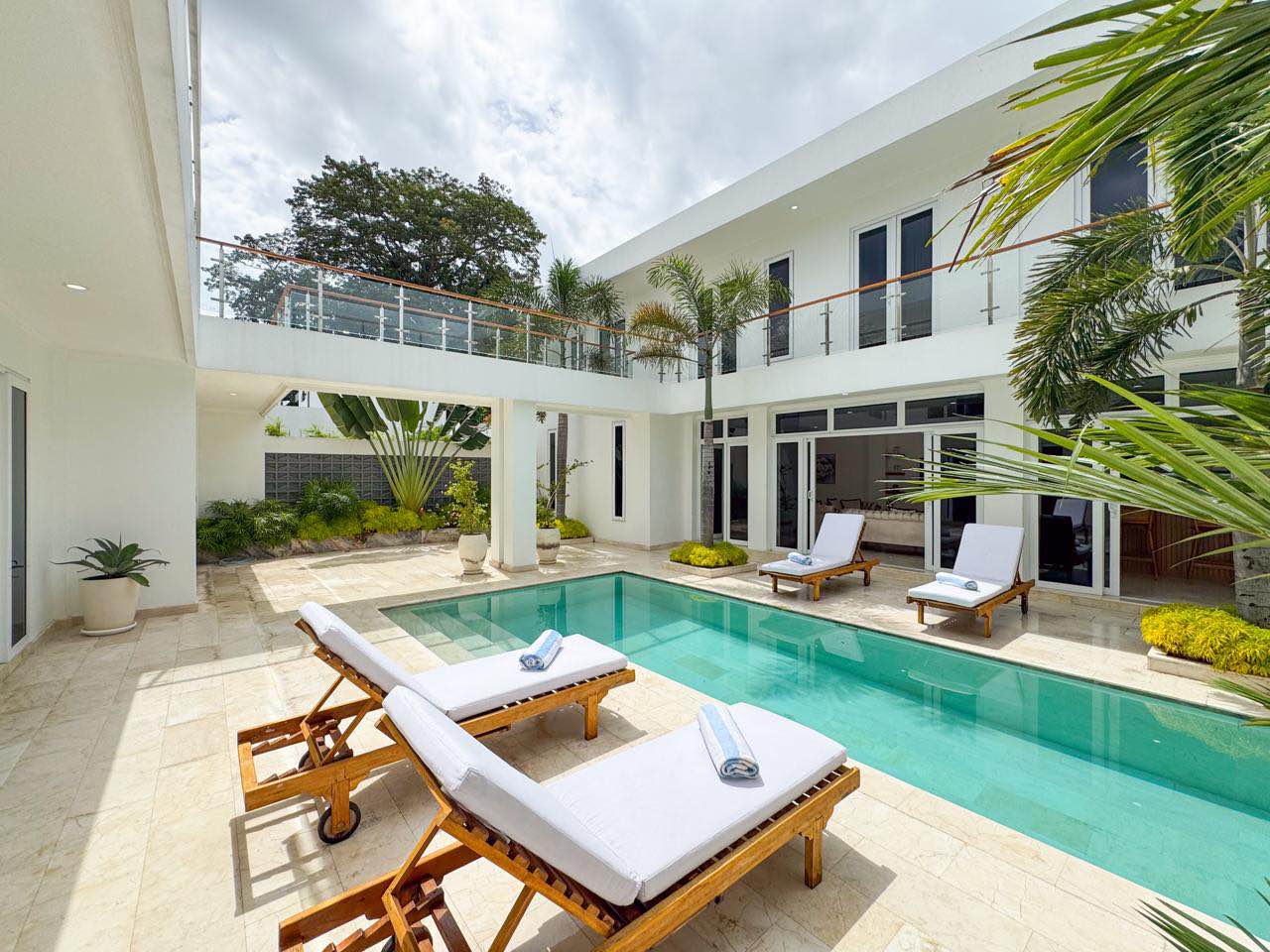 Вилла, 4 спальни