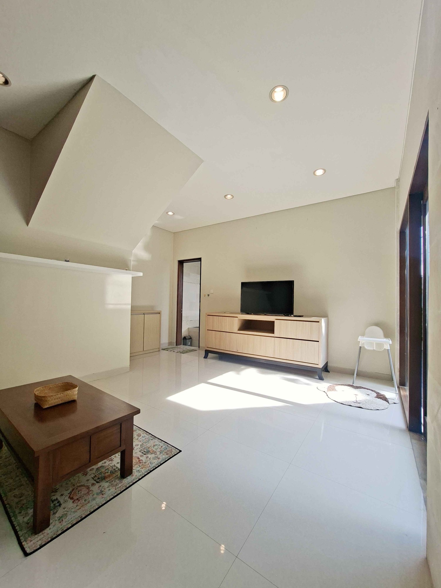 Вилла, 4 спальни