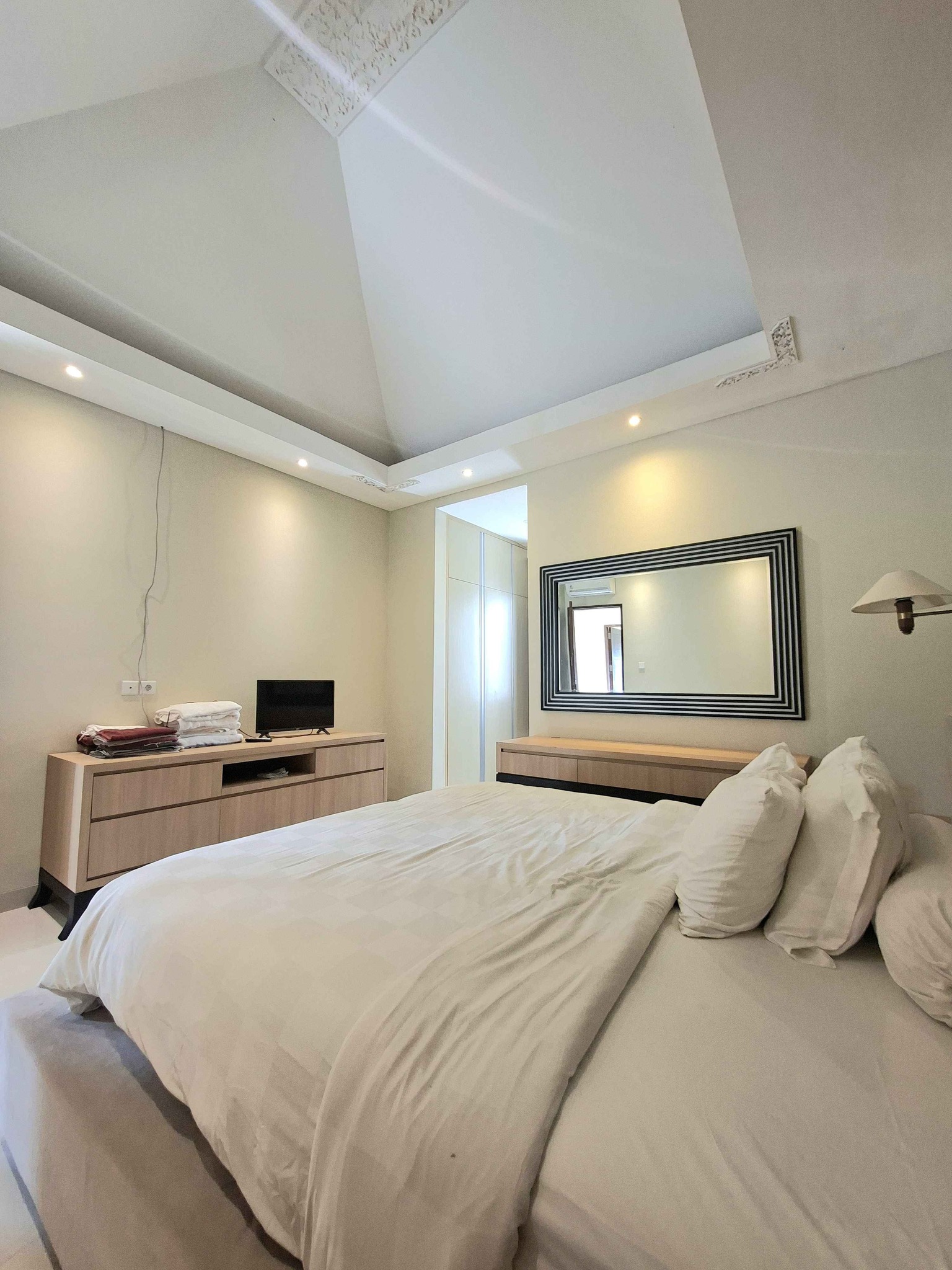 Вилла, 4 спальни