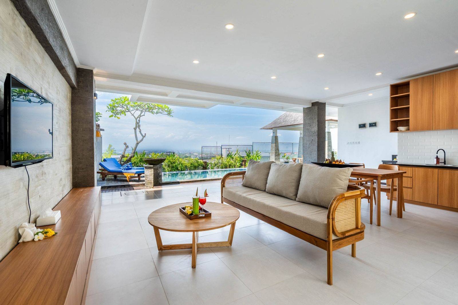 Вилла, 4 спальни