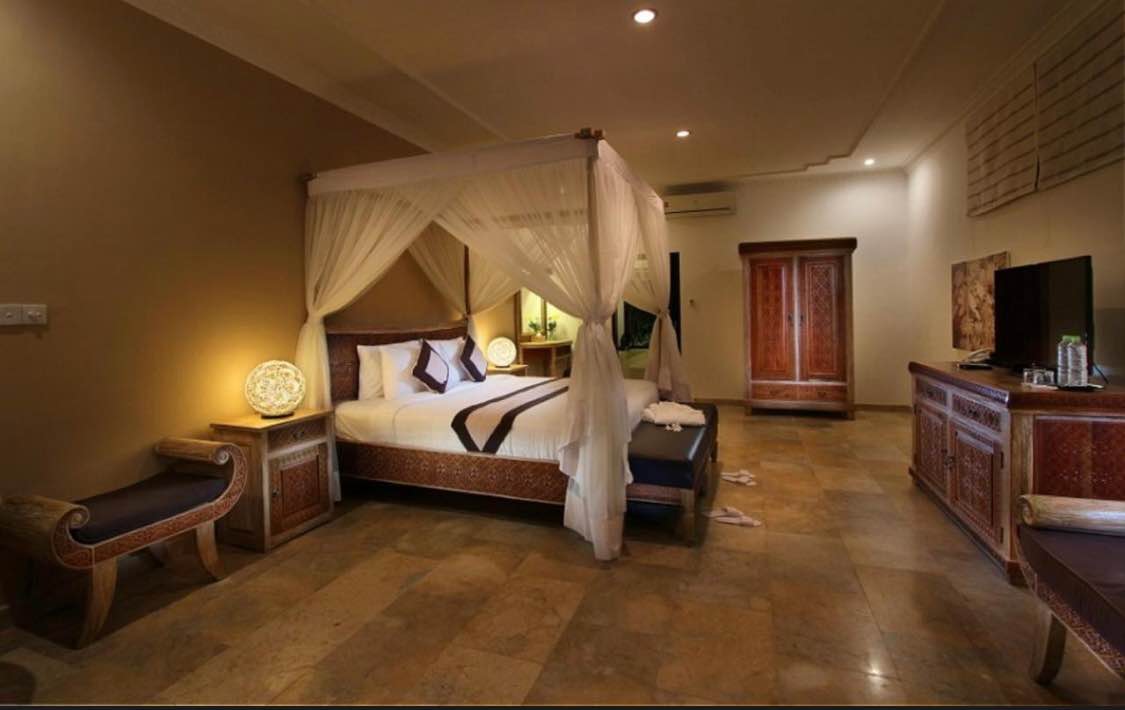 Вилла, 4 спальни