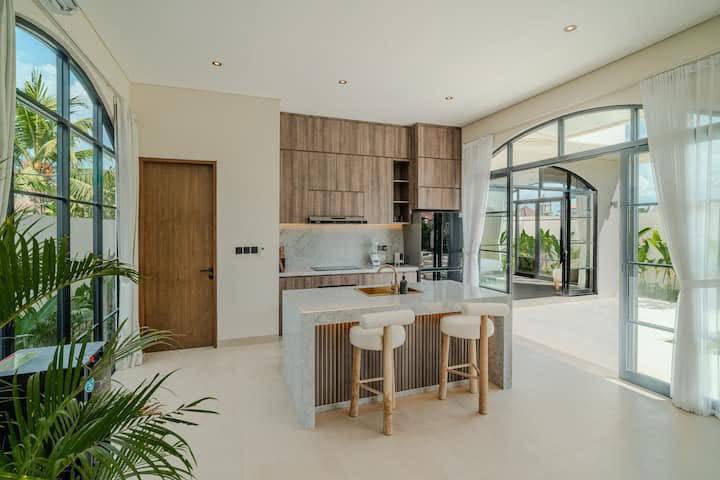 Вилла, 4 спальни