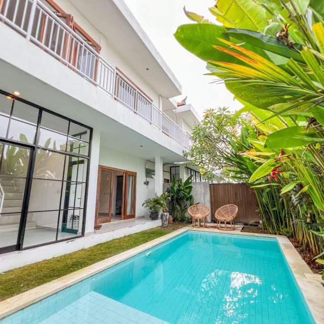 Комната, 3 спальни