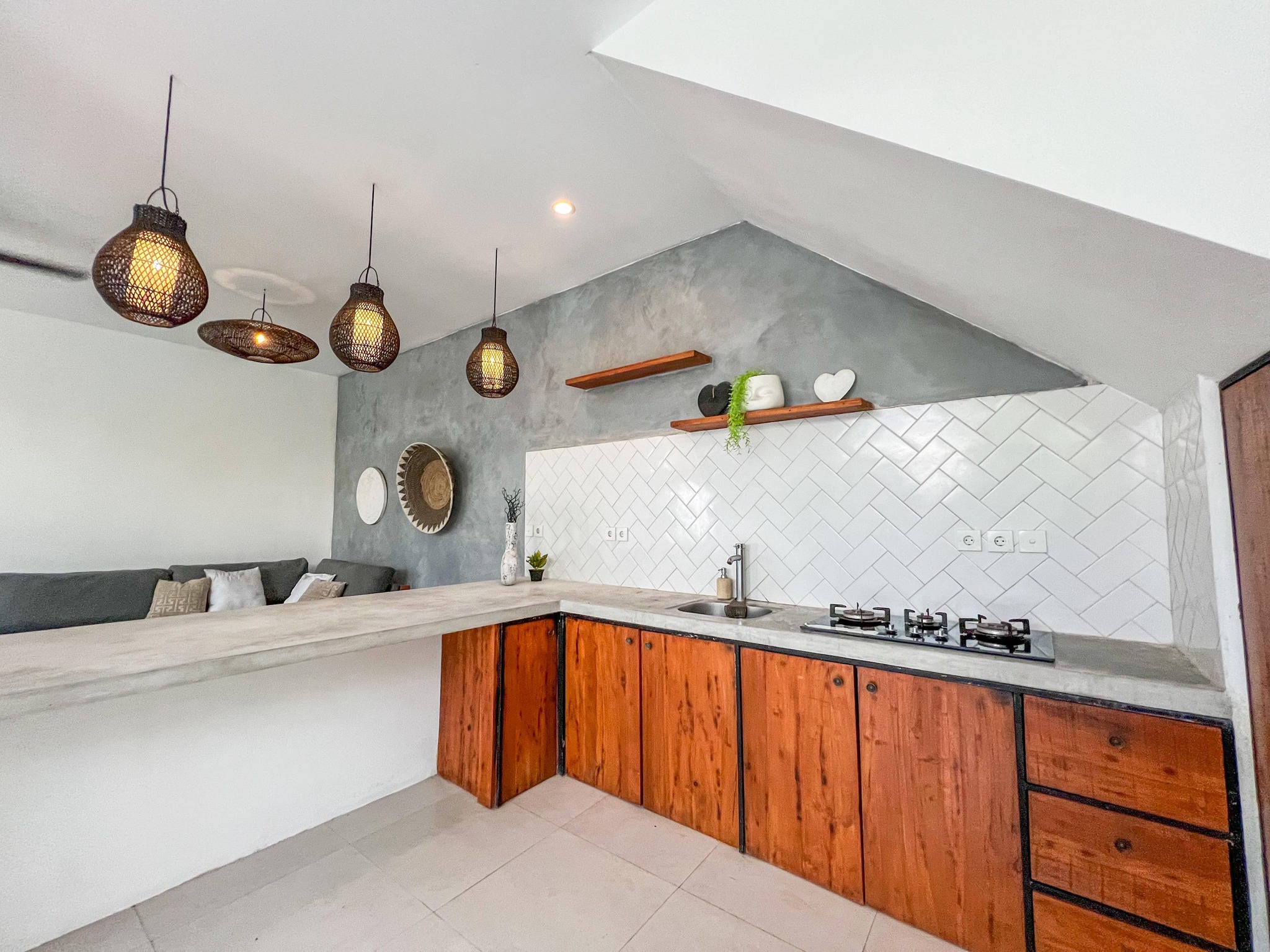 Комната, 3 спальни