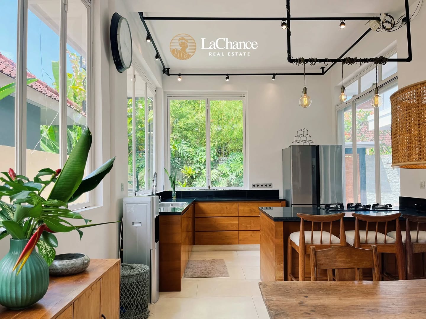 Вилла, 4 спальни