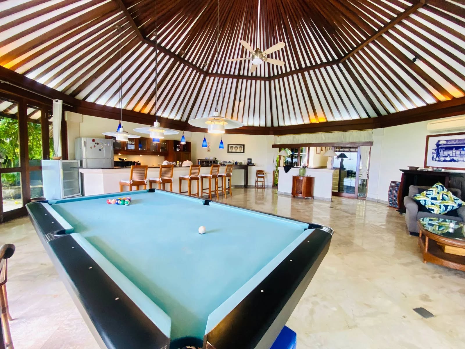 Вилла, 4 спальни