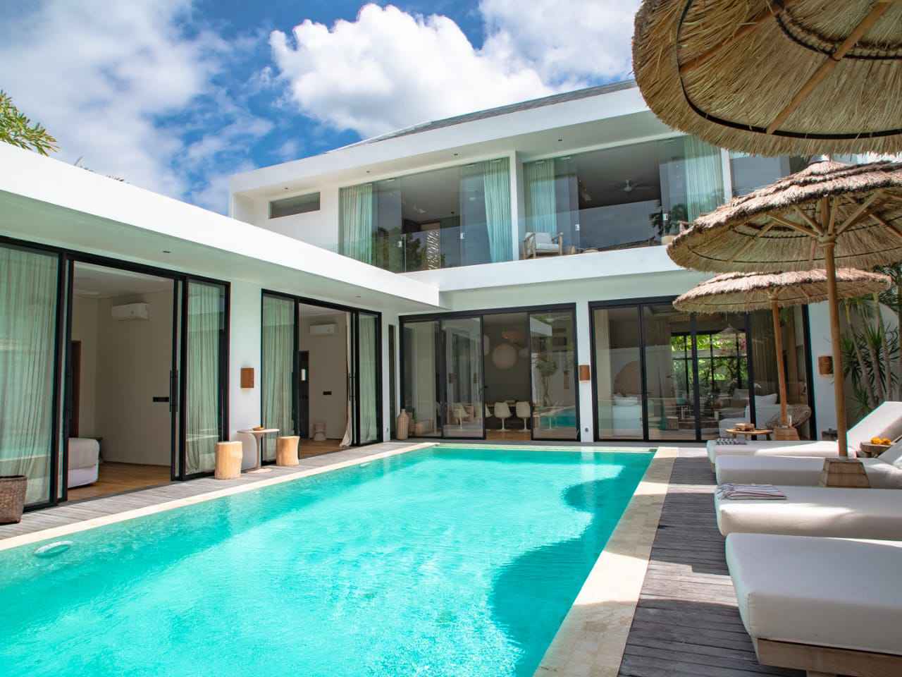 Вилла, 4 спальни