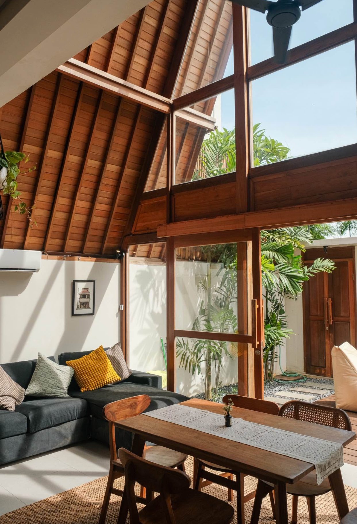 Вилла, 2 спальни