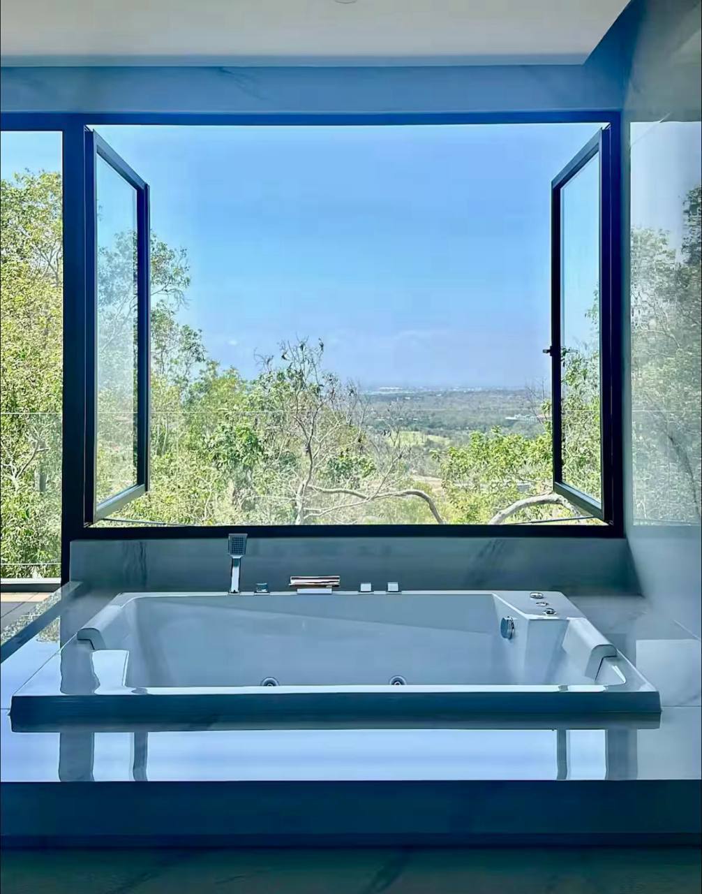 Вилла, 4 спальни