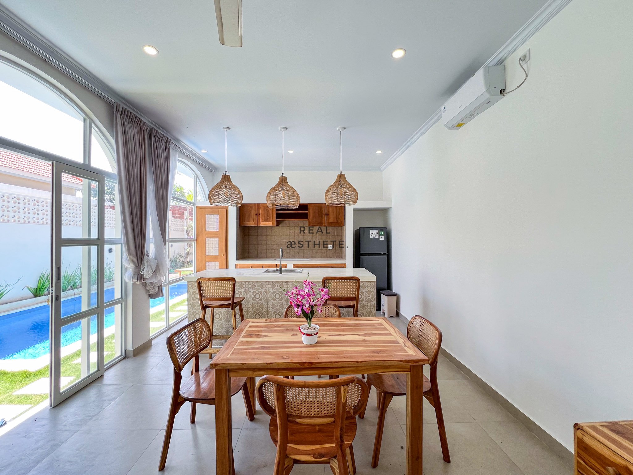 Вилла, 3 спальни