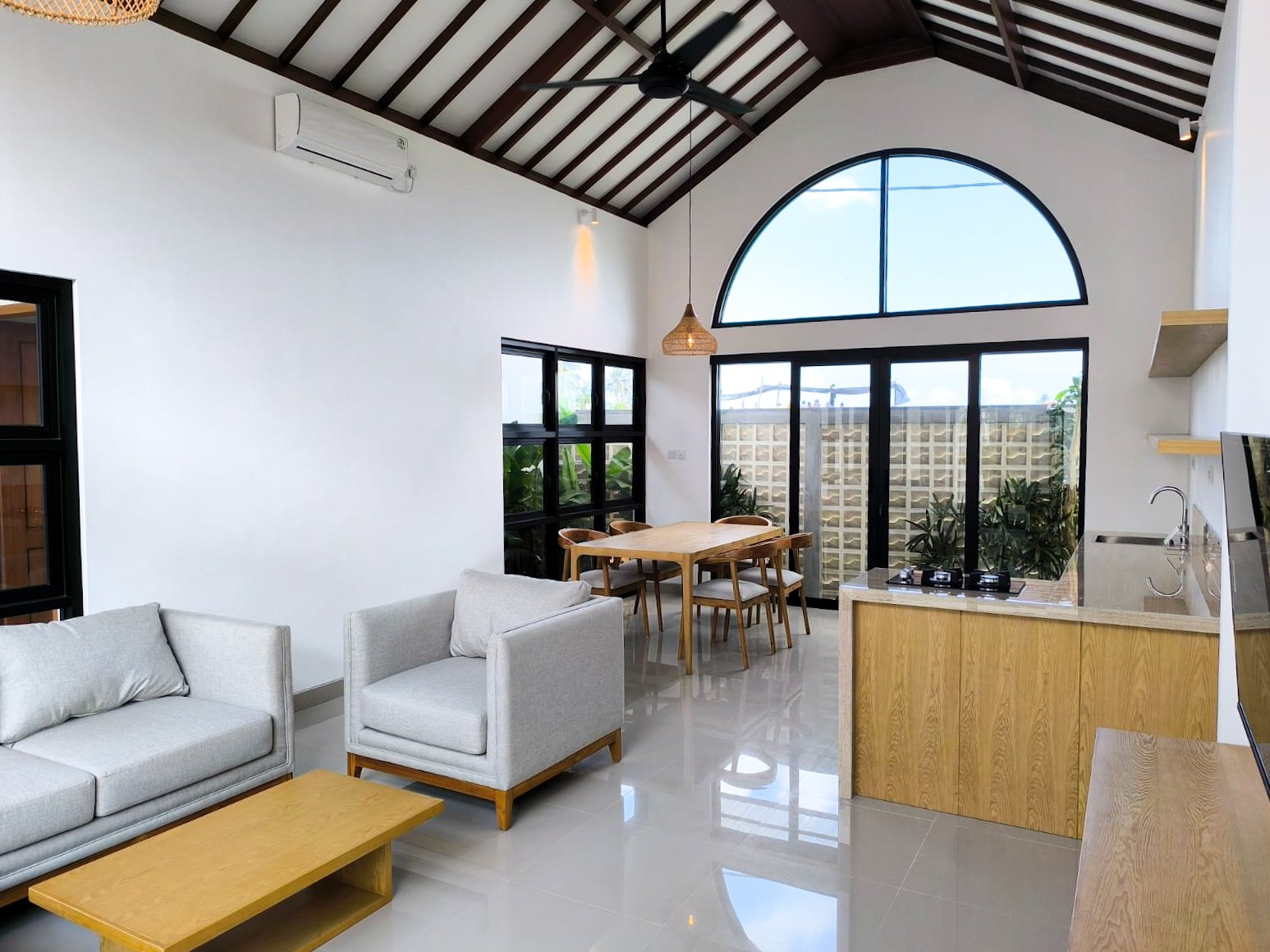 Вилла, 2 спальни