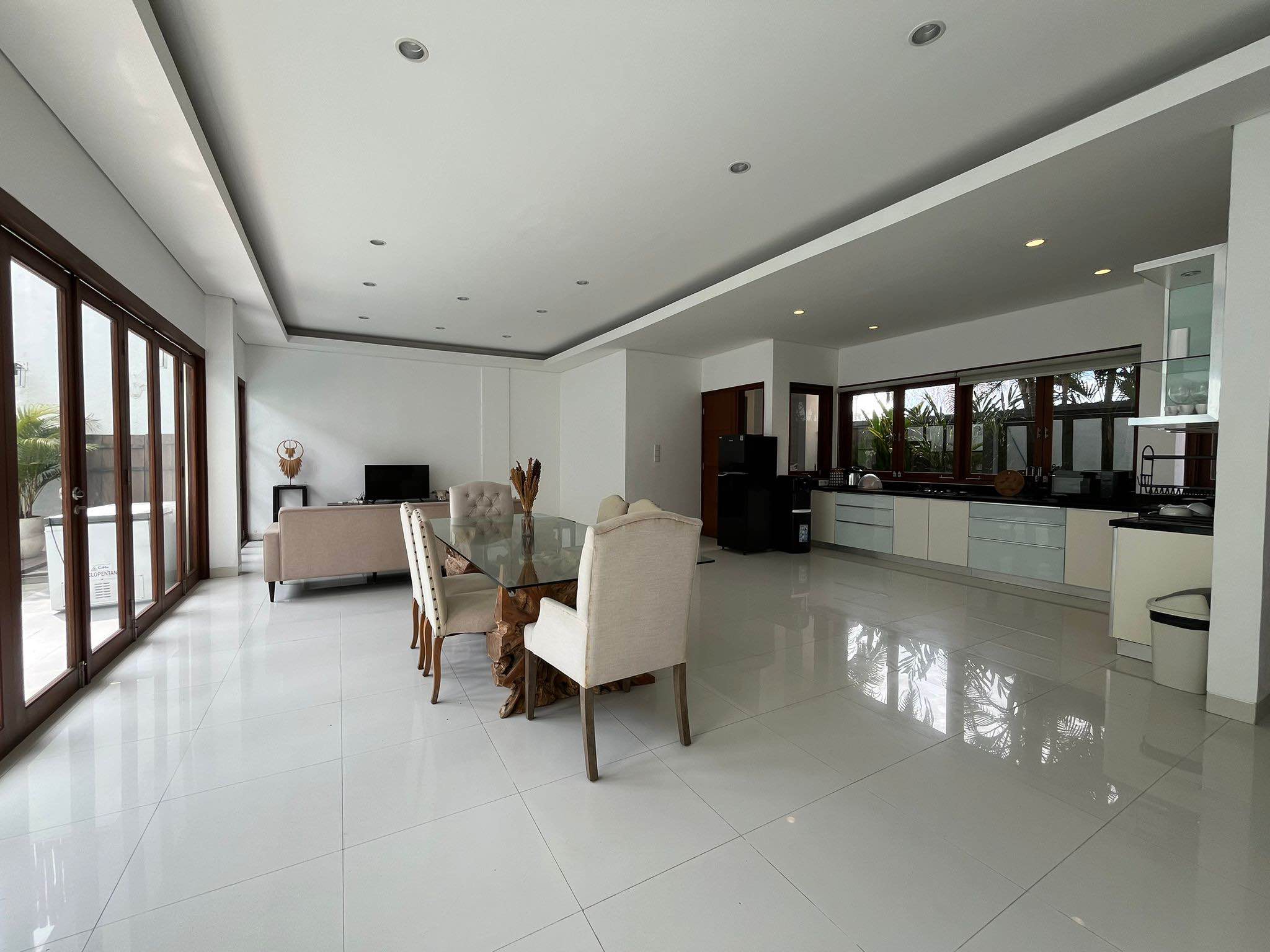 Вилла, 3 спальни