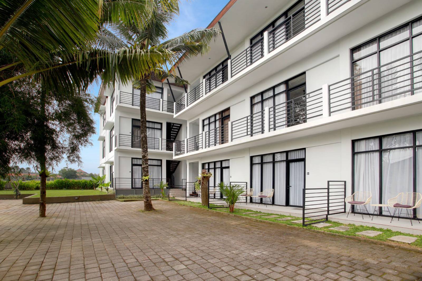 Апартаменты