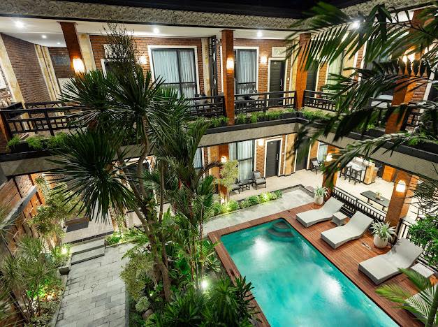 Комната, 7 спален