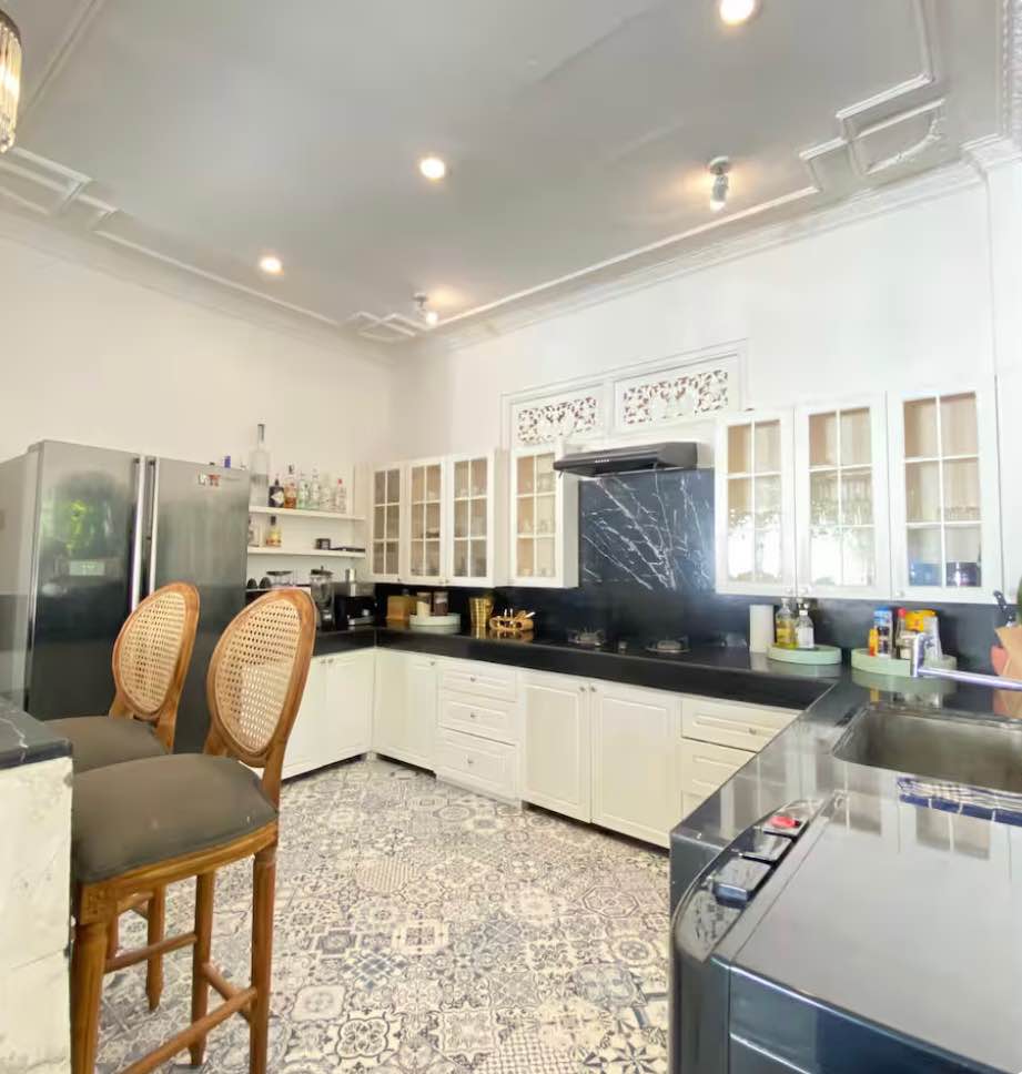 Вилла, 4 спальни