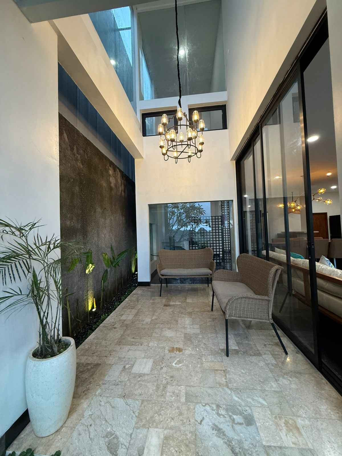 Вилла, 4 спальни