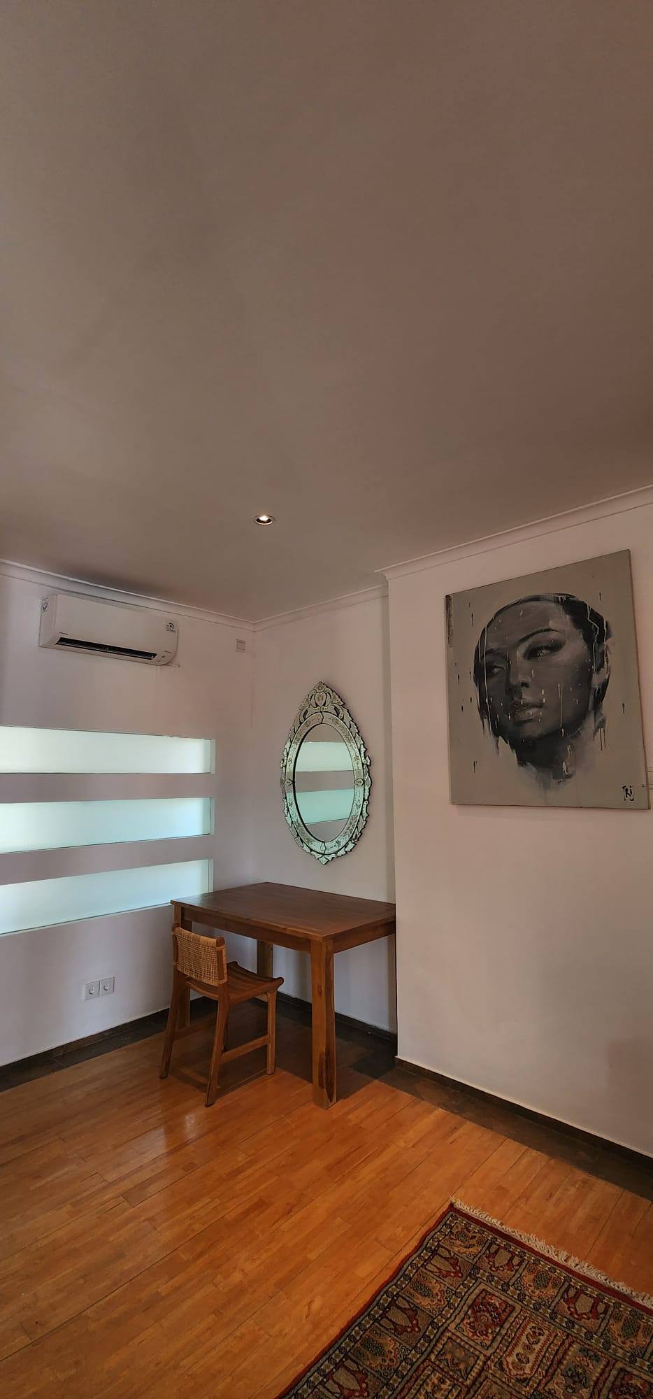 Комната, 3 спальни