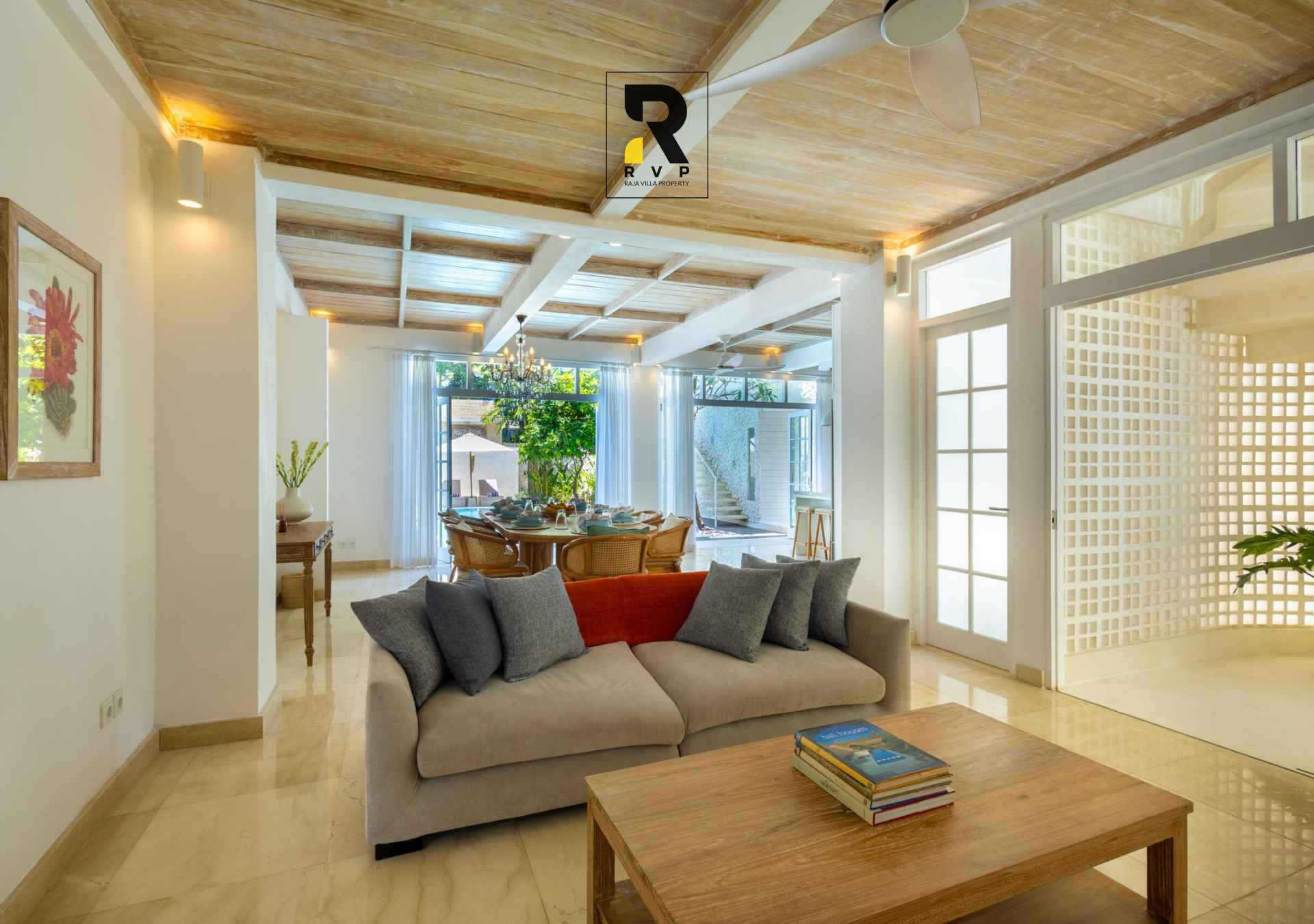 Вилла, 4 спальни