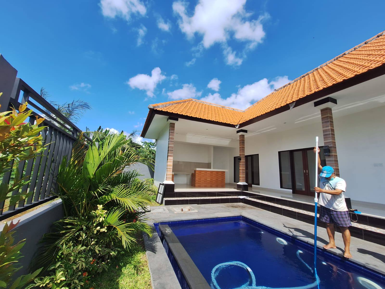 Комната, 3 спальни