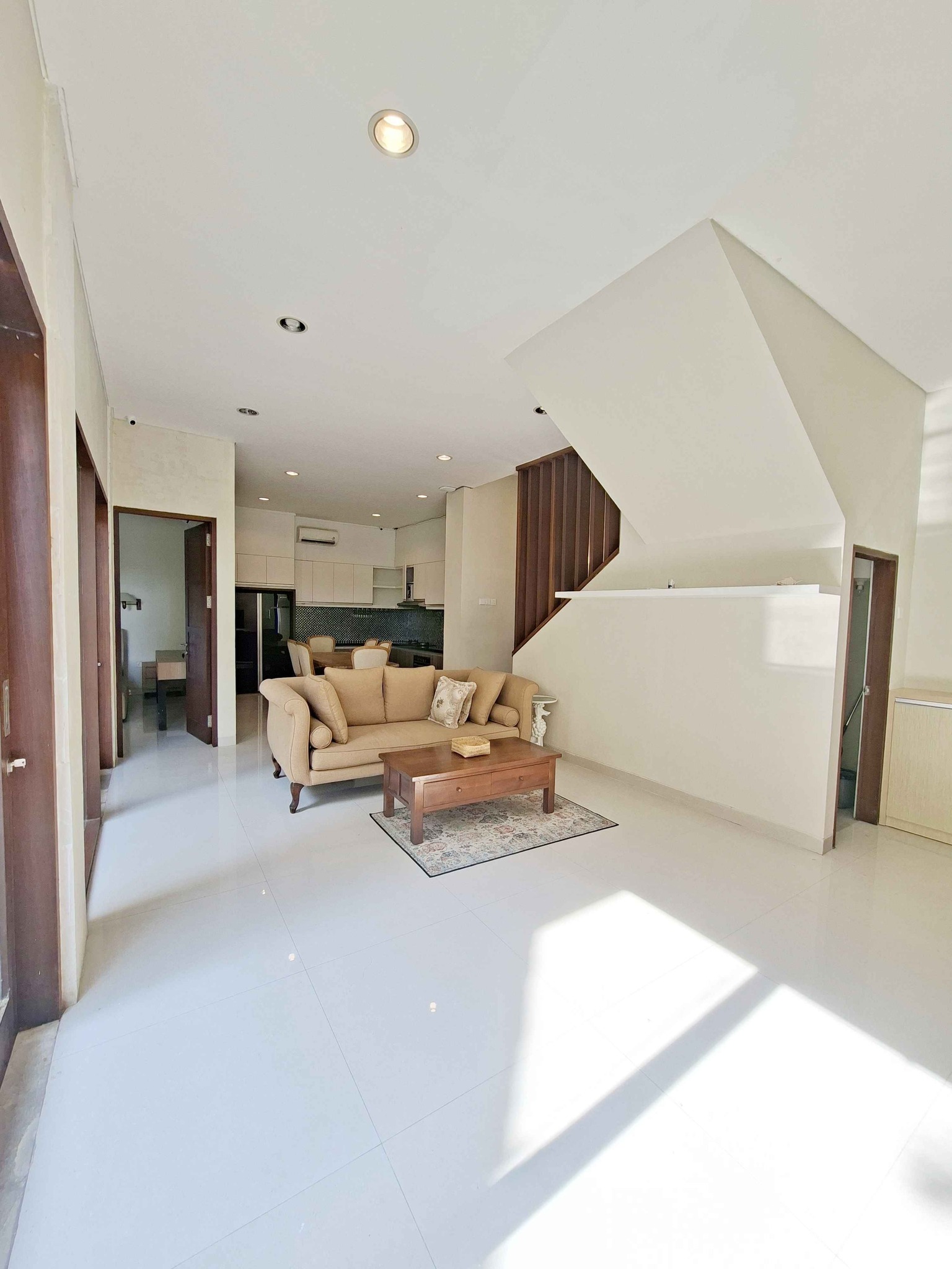 Вилла, 4 спальни