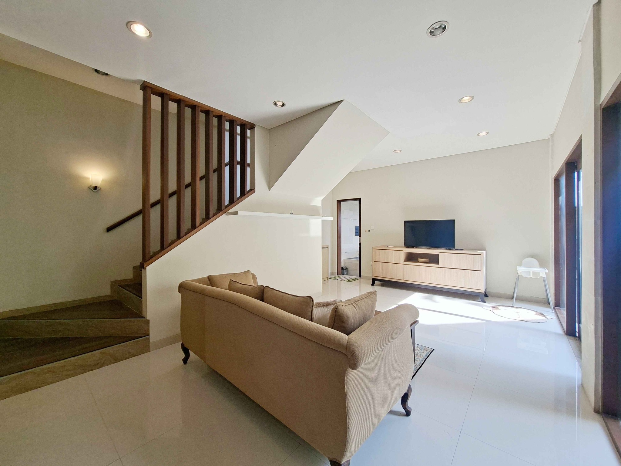 Вилла, 4 спальни